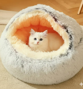 THE PLUSH SEMI-ENCLOSED WINTER DEN